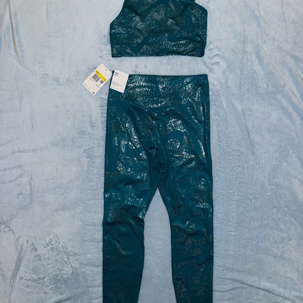 Nike Teal Shimmer Activewear Set